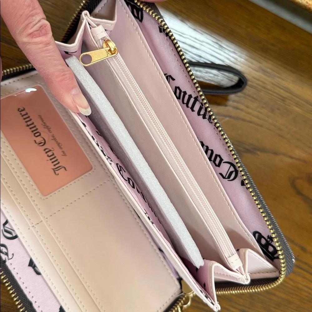 Juicy Couture Love & Crown Logo Wristlet. Zip around. Brown and tan color.